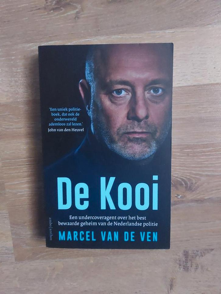 De Kooi door M. van der Ven, Boeken, Biografieën, Zo goed als nieuw, Overige, Ophalen of Verzenden