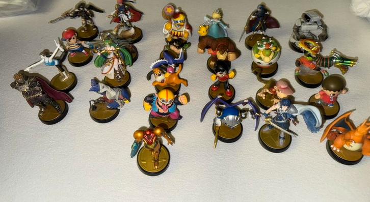 Amiibo smash bros, Huis en Inrichting, Banken | Voetenbanken en Poefen, Zo goed als nieuw, Minder dan 50 cm, Rechthoekig, Ophalen of Verzenden