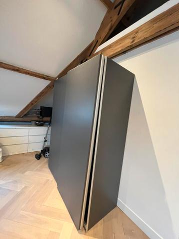 Wardrobe - afbeelding 2