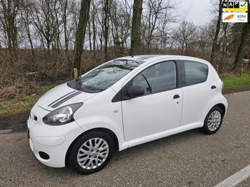 Toyota Aygo 1.0-12V Now beschikbaar voor biedingen