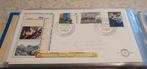 32 eerstedagenveloppen in map, Postzegels en Munten, Postzegels | Eerstedagenveloppen, Ophalen of Verzenden, Nederland