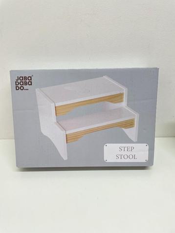 Opstap krukje voor kinderen wit hout Jabadabado beschikbaar voor biedingen