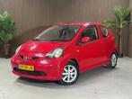 Toyota Aygo 1.0-12V +, Voorwielaandrijving, Stof, Gebruikt, 4 stoelen