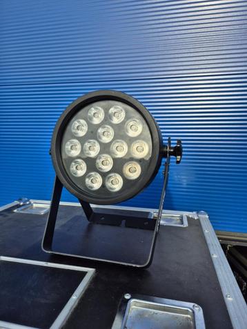 8x  BeamZ BWA520 IP65 LED PAR RGBAW-UV beschikbaar voor biedingen
