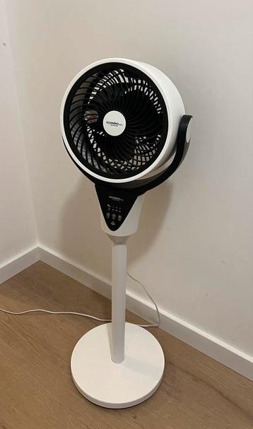Staande Ventilator met Afstandsbediening beschikbaar voor biedingen