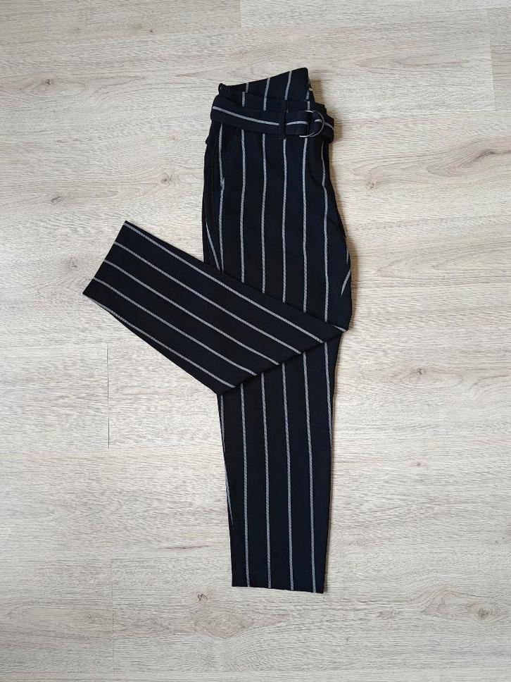 Cambio zwart-wit gestreepte pantalon – Cambio maat 34, Kleding | Dames, Broeken en Pantalons, Zo goed als nieuw, Maat 36 (S), Zwart