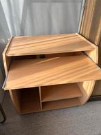 Gratis Computertafel / computer bureau. Lichtbruin hout, Ophalen, Zo goed als nieuw, 70 tot 120 cm