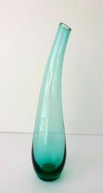 Lange glazen vaas helder groen en turquoise 3230-g, Antiek en Kunst, Ophalen of Verzenden