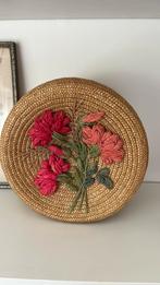 Super schattige vintage opbergmand met bloemen, Huis en Inrichting, Woonaccessoires | Schalen en Manden, Mand, Rond, Ophalen of Verzenden