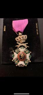 Medaille met Kroon Hoogste onderscheiding Leopoldsorde, Verzamelen, Ophalen of Verzenden, Overige soorten, Nederland, Lintje, Medaille of Wings