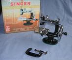 Vintage Singer Model K20 Toy Sewing Machine, Ophalen of Verzenden, Zo goed als nieuw, Naaimachine, Singer