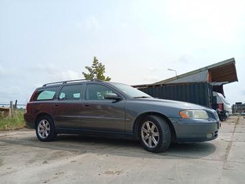 Volvo V70 2.4 D AUT 2006 Grijs beschikbaar voor biedingen