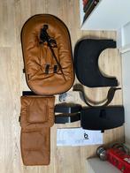 Kidsmill Up! accessoires voor kinderstoel zwart & cognac, Kinderen en Baby's, Kinderstoelen, Ophalen, Zo goed als nieuw, Meegroeistoel