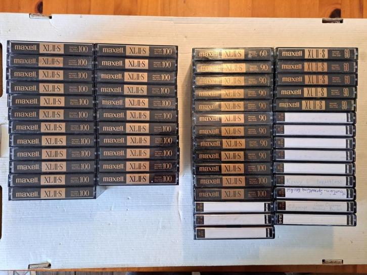 Maxell XLII-S cassettebandjes te koop!, Cd's en Dvd's, Cassettebandjes, Zo goed als nieuw, Overige genres, 26 bandjes of meer
