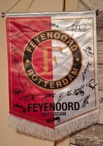 2x Feyenoord vaan met handtekeningen, Ophalen of Verzenden, Feyenoord