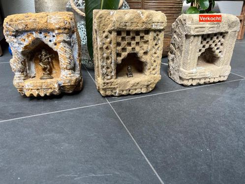 Indiase massief stenen boeddha altaar zwaar India, Huis en Inrichting, Woonaccessoires | Overige, Nieuw, Ophalen of Verzenden