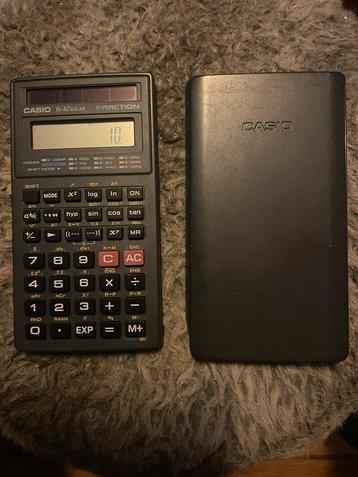 Casio fx-82SOLAR wetenschappelijke rekenmachine calculator beschikbaar voor biedingen