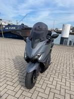 Yamaha TMAX 560 nardo grey, Motoren, Motoren | Yamaha, Particulier, Meer dan 35 kW, Handvatverwarming
