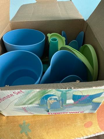 Tupperware Party-Trio Set beschikbaar voor biedingen
