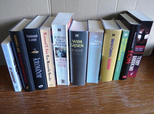 SF & Fantasy Farmer, Feist, Gijsen, Hamilton, Hennen, Boeken, Fantasy, Gelezen, Ophalen