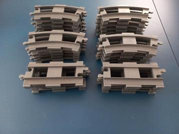 30 rails voor de duplo trein  beschikbaar voor biedingen