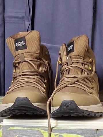 Wandelschoenen heren mt 44 nieuw Icepeak. beschikbaar voor biedingen