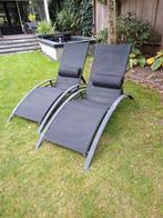 2 textileen ligbedden met verstelbaar hoofdeinde en kussens, Tuin en Terras, Ophalen, Gebruikt, Aluminium, Verstelbaar