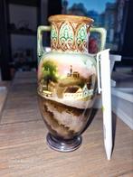 Vintage Tsjechische Majolica Vaas Dorpsgezicht, Ophalen of Verzenden