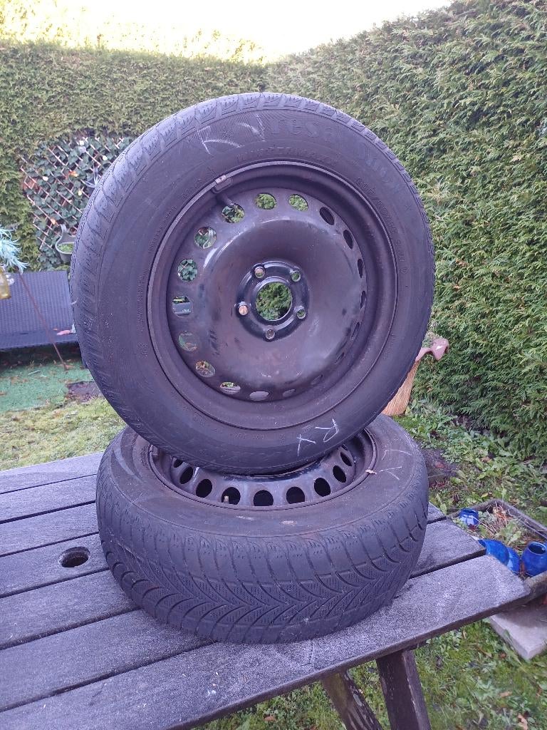 4 Velgen met winterbanden 205/60 R 16 voor Grand Scenic, Ophalen, Gebruikt, Renault