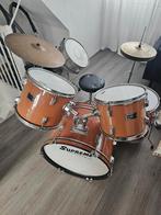 Complete Supreme drumkit met Pearl hi-hat en crash, Muziek en Instrumenten, Drumstellen en Slagwerk, Ophalen, Gebruikt, Pearl