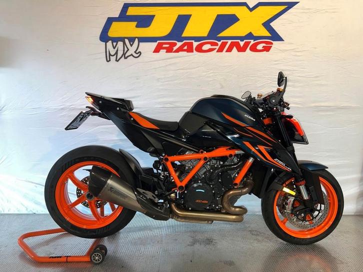 KTM KTM 1290 SUPER DUKE R (bj 2022), Motoren, Motoren | KTM, Bedrijf, Naked bike, meer dan 35 kW, 2 cilinders, Motorrijbewijs A