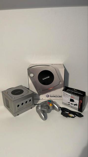 Nintendo GameCube Platinum Japan Version  beschikbaar voor biedingen