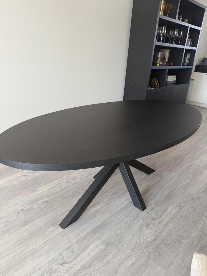 Nieuwe tafel zwart ovaal van Zitmaxx, Huis en Inrichting, Tafels | Eettafels, Nieuw, 200 cm of meer, 100 tot 150 cm, Vijf personen of meer