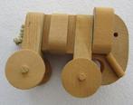 Houten olifant met wieltjes, Ophalen of Verzenden, Gebruikt, Rij- of Hobbelspeelgoed