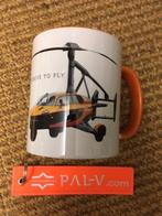 Mok PAL-V , nieuw met sleutelhanger . prijs 10 euro ., Nieuw, Ophalen of Verzenden, Overige stijlen, Kop(pen) en/of Schotel(s)