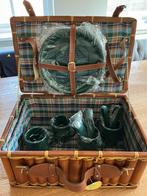 Nieuwe picnic koffer, Hobby en Vrije tijd, Picknickmanden, Ophalen of Verzenden, Nieuw