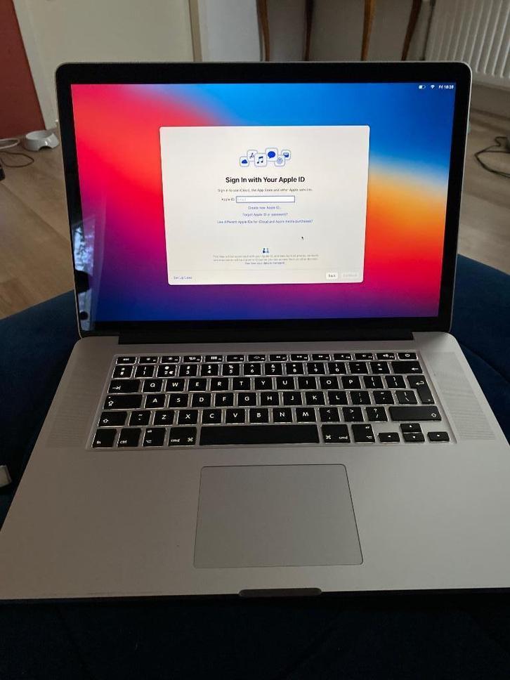 MacBook Pro 15 inch (2015), Computers en Software, Apple Macbooks, Gebruikt, MacBook Pro, 15 inch, 2 tot 3 Ghz, 256 GB, 16 GB