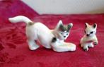 2 porseleinen katjes., Ophalen of Verzenden, Zo goed als nieuw, Dier