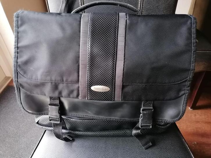 Samsonite messenger bag, business travel zwart, laptoptas, Computers en Software, Laptoptassen, Gebruikt, Schoudertas, Ophalen of Verzenden