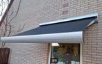 Zonnescherm knikarm elektrisch zéér goede staat, 190cm breed, Ophalen, Elektrisch, 150 tot 300 cm, Knikarmscherm