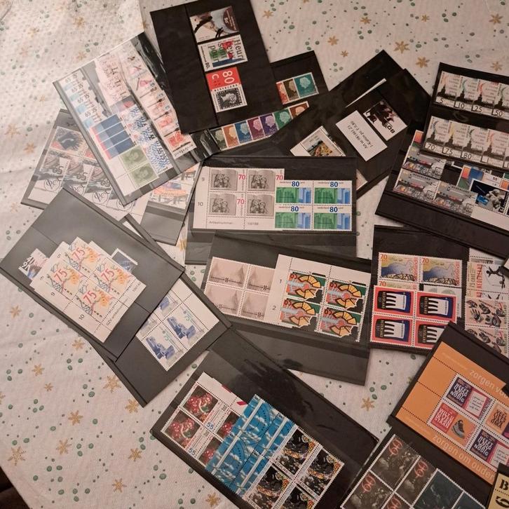 Diverse verzameling postzegels, Postzegels en Munten, Postzegels | Volle albums en Verzamelingen, Nederland en Buitenland, Verzenden