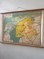 Vintage schoolkaart Friesland, Antiek en Kunst, Antiek | Schoolplaten, Ophalen of Verzenden, Aardrijkskunde