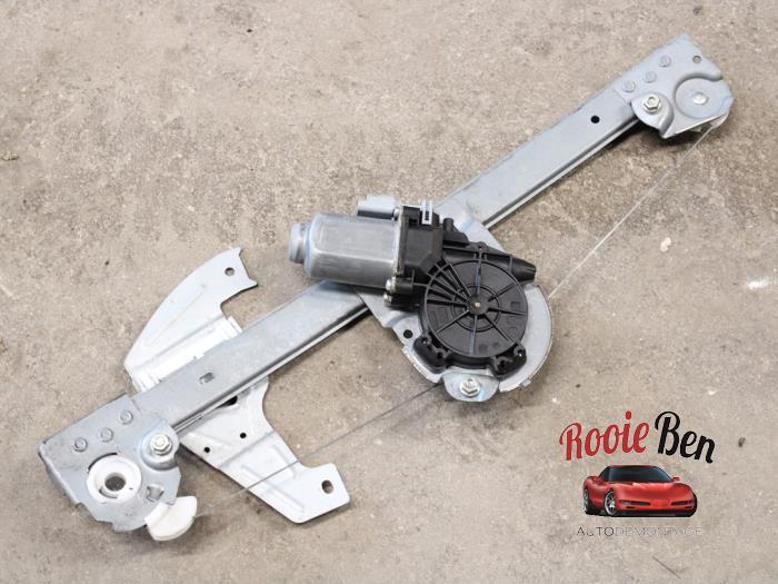 Ruitmechaniek 2Deurs links-voor van een Citroen C1, Auto-onderdelen, Ruiten en Toebehoren, Citroën, Gebruikt, 3 maanden garantie