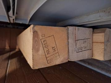 5x minimaal 10x10 x 110 palen bijna gratis. Wees snel beschikbaar voor biedingen