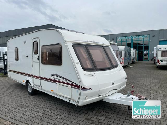 Swift Charisma 550 met mover - OP=OP! Uitverkoop Jamet show, Caravans en Kamperen, Caravans, Bedrijf, tot en met 4, 1000 - 1250 kg