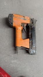 Tacker - Gebruikt, Doe-het-zelf en Verbouw, Gereedschap | Handgereedschap, Ophalen of Verzenden, Gebruikt