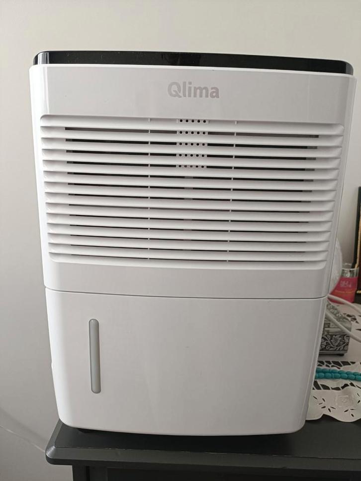 Qlima ontvochtiger D410, Witgoed en Apparatuur, Luchtbehandelingsapparatuur, Zo goed als nieuw, Luchtreiniger, Ophalen