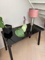 Glazen sidetable zwart, Ophalen, Zo goed als nieuw, 25 tot 50 cm, Rechthoekig