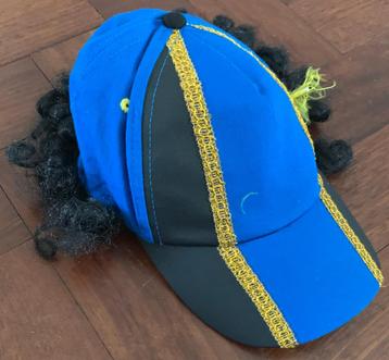 Pieten pet met zwart krulhaar SINTERKLAAS beschikbaar voor biedingen