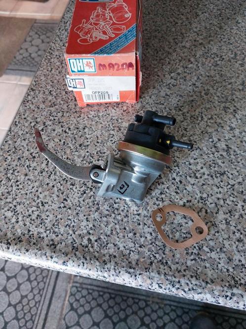 BENZINEPOMP QFP 205 MAZDA 626 1982 B2000 E1800, Auto diversen, Overige Auto diversen, Ophalen of Verzenden